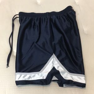 ✅Men Champs Basketball Double Side Shorts Size XL